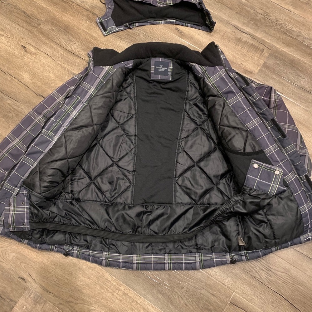 Winter/snow jacket - Picture 2 of 2